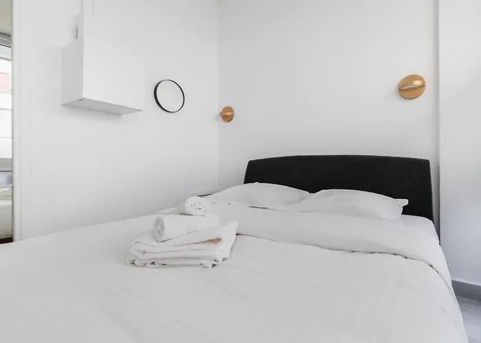 Apartment Calme Place Du Trocadero - 4p - Flat-guest