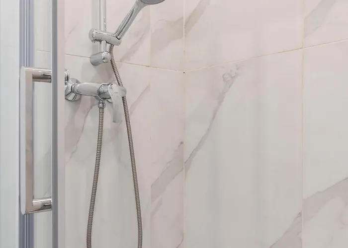 Apartment Calme Place Du Trocadero - 4p - Flat-guest